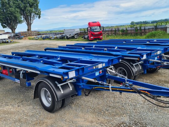 Przyczepy kontenerowe z&nbsp;obrotnicą